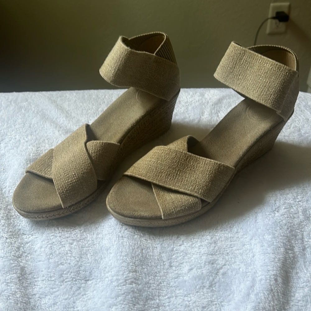 Women’s Sandals